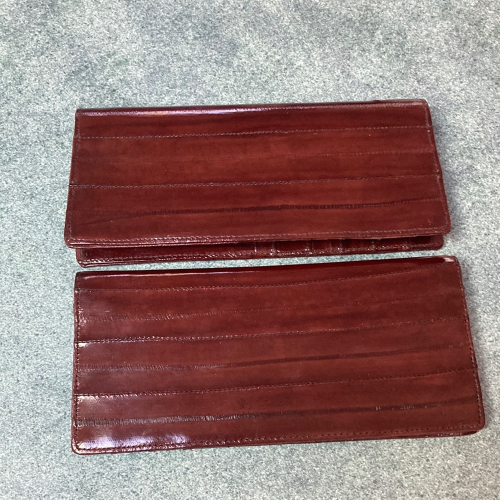 New Bifold 80’s Eel Skin Wallet Brown